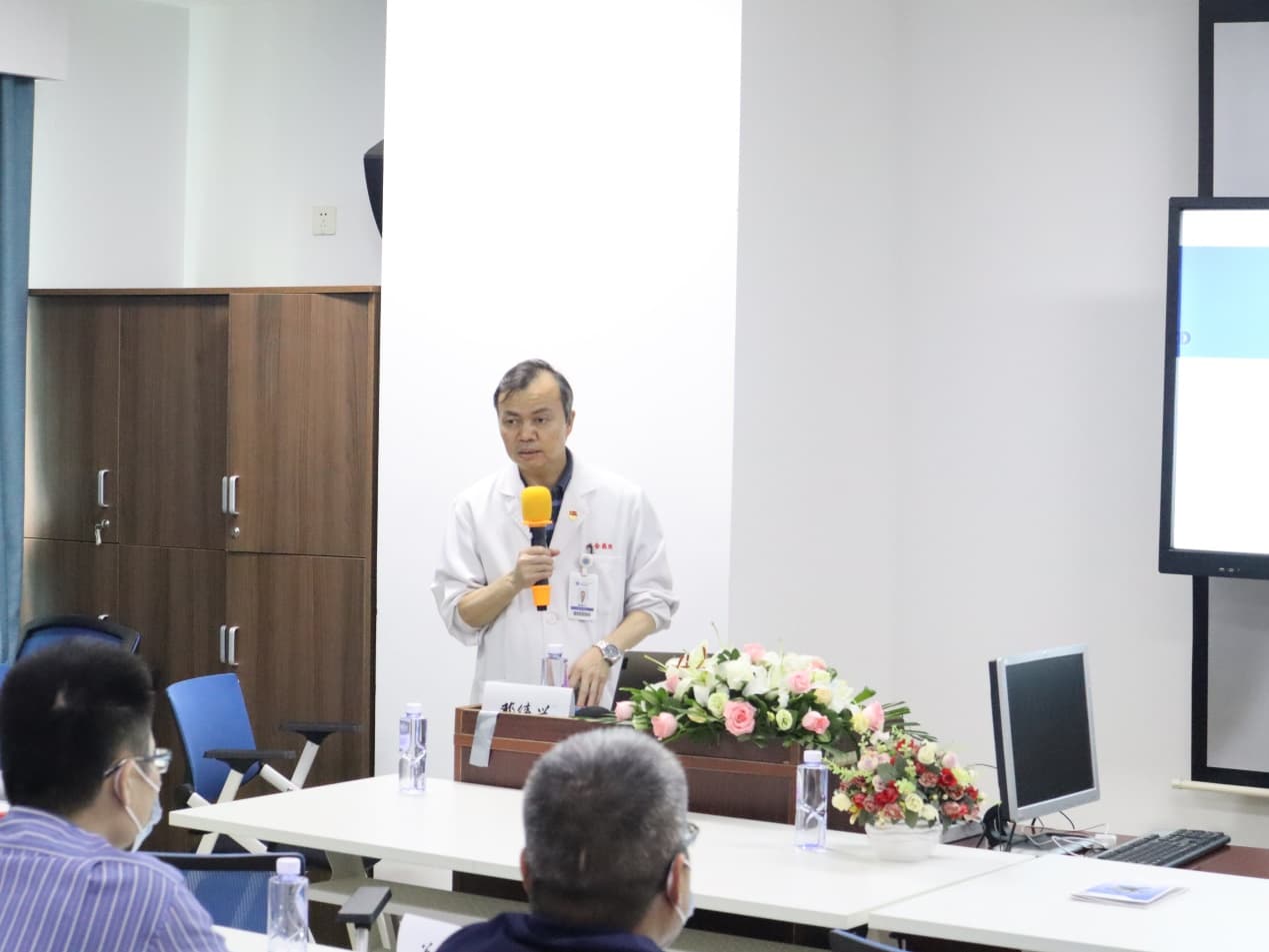 Prof. Deng XiaXing < Selection of Minimally Invasive Pancreaticoduodenal Surgery>